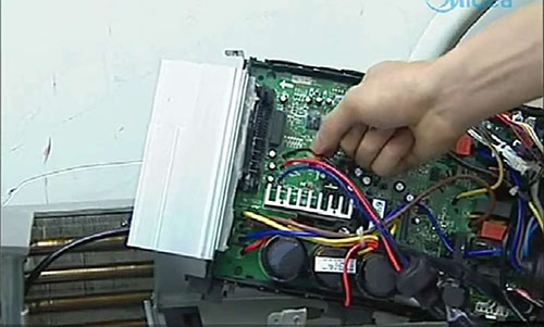 叶县美的空调电话是多少